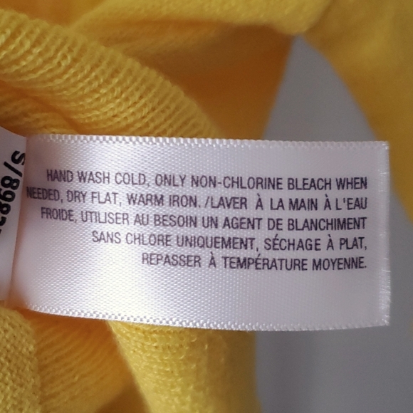 Sunshine lemon yellow Old Navy cropped cardigan in size small - Picture 6 of 6